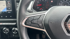 Renault Captur 1.3 TCE 140 Iconic 5dr Petrol Hatchback